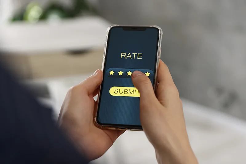 Boostez votre référencement local avec les avis clients